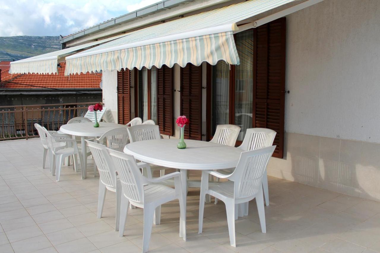 Apartments With A Parking Space Kastel Stafilic, Kastela - 5219 Экстерьер фото