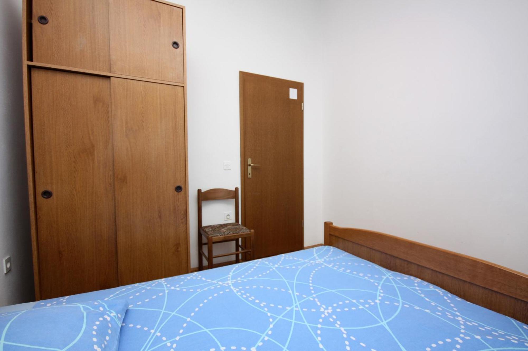 Apartments With A Parking Space Kastel Stafilic, Kastela - 5219 Номер фото